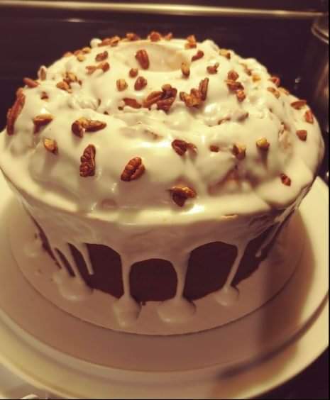 Butter rum pecan pound cake